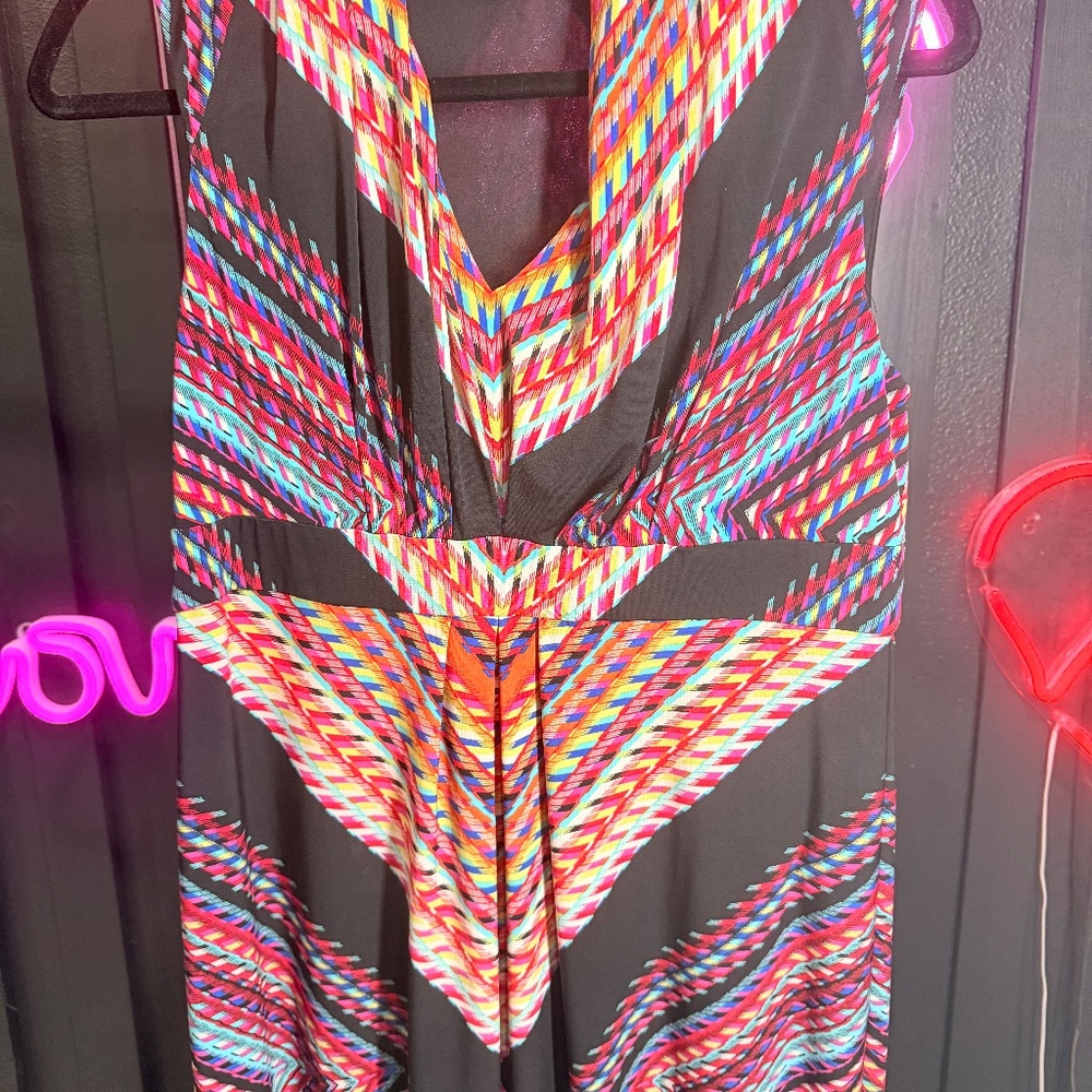 Vibrant geometric maxi dress Size 1 - Picture 6 of 8